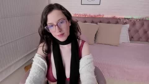 Snapshot of julianne__ chatting on 02/26/25, 03:10 Julianne online show from 02/26/25, 03:10