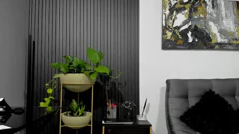 Snapshot of juliansexxx16 chatting on 02/12/25, 02:14 Julian online show from 02/12/25, 02:14