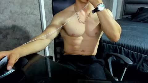 Snapshot of juliansexxx16 chatting on 10/10/25, 11:26 Julian online show from 10/10/25, 11:26