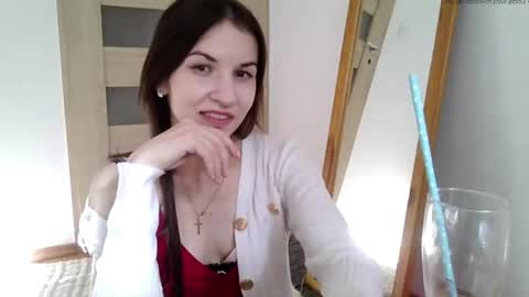 Julia online show from 05/27/26, 03:42