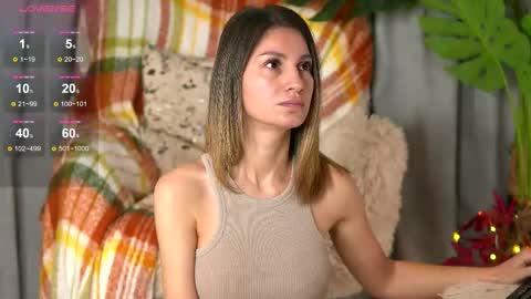 Snapshot of juliarichard chatting on 11/10/25, 06:01 Julie online show from 11/10/25, 06:01