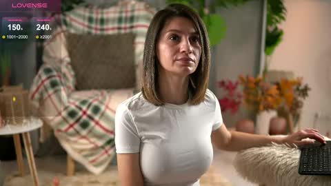 Julie online show from 01/15/26, 11:15