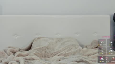 Julia online show from 04/01/26, 09:43