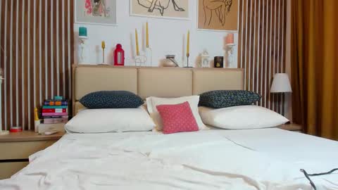 Snapshot of juliaxxforever chatting on 02/21/26, 06:25 Julia online show from 02/21/26, 06:25