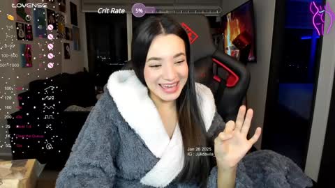 Snapshot of julidavila chatting on 01/27/25, 04:41 Jeimy Help me to reach 100 thumbs up online show from 01/27/25, 04:41