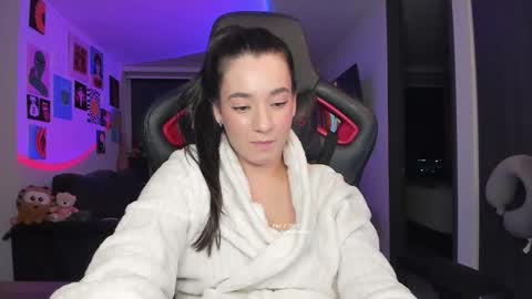 Jeimy Help me to reach 100 thumbs up online show from 02/03/26, 02:53