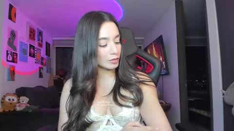 Jeimy Help me to reach 100 thumbs up online show from 02/27/26, 01:16