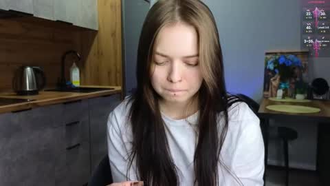 julidropp online show from 02/06/25, 10:43