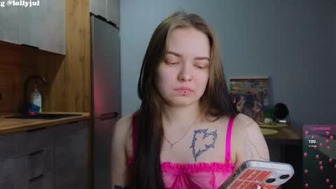 julidropp online show from 03/05/25, 08:00