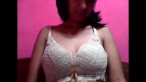 julie0612 online show from 02/13/25, 11:39