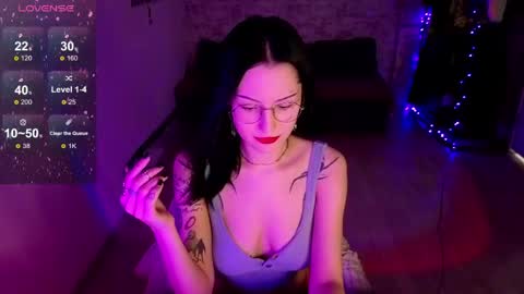 see u next time  1700 UTC 0 3 online show from 04/07/26, 06:52