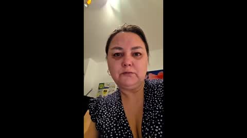 Julie online show from 02/20/26, 07:25