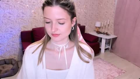 Julie online show from 12/30/24, 06:27