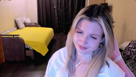 Julie online show from 12/13/25, 07:53