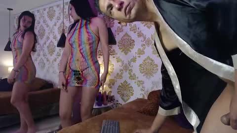 Julie and Tommy.  online show from 01/10/25, 03:39