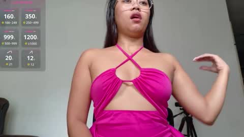 Snapshot of julie_vixen chatting on 11/13/25, 11:58 julie_vixen online show from 11/13/25, 11:58