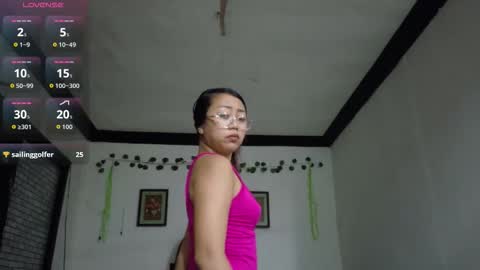 Snapshot of julie_vixen chatting on 11/26/25, 10:16 julie_vixen online show from 11/26/25, 10:16