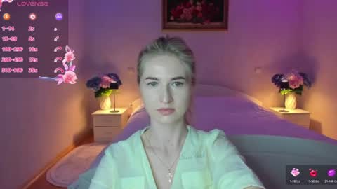 julieblazex online show from 06/09/26, 08:53