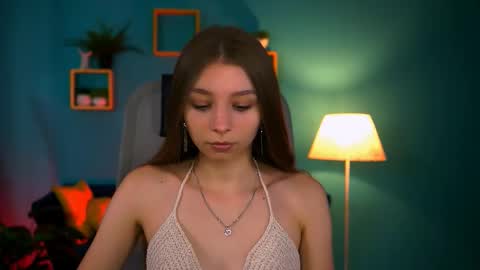 juliedaniel online show from 09/10/25, 08:03