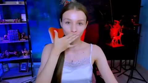 juliedaniel online show from 07/06/26, 03:03