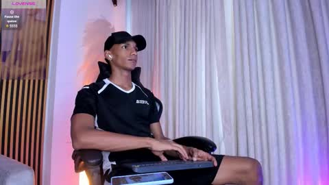 Julien online show from 11/14/25, 12:15