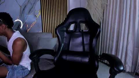 Julien online show from 03/21/26, 11:37