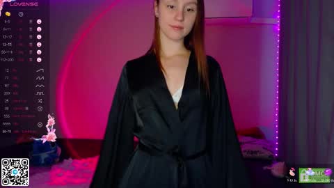 julieqt online show from 09/28/25, 01:27