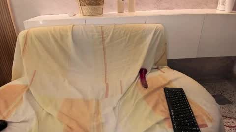 Juliet online show from 03/16/26, 05:44