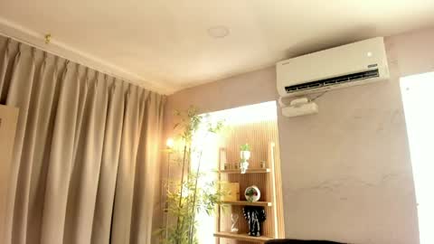 Juliet online show from 05/19/26, 03:02
