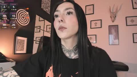 juliet_sourire online show from 03/19/26, 02:32