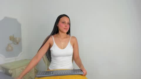 Snapshot of julieta_91 chatting on 03/01/26, 07:38 julieta_91 online show from 03/01/26, 07:38
