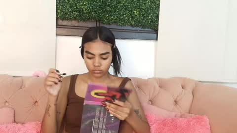 Juli online show from 04/17/26, 07:06