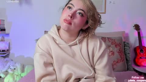 Juli  online show from 04/03/26, 03:48