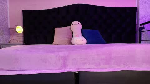 Julieta  online show from 04/07/26, 12:05