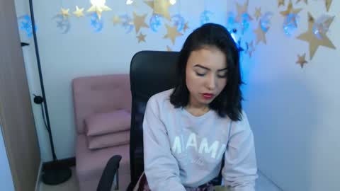 julieta_fn online show from 02/09/26, 02:43