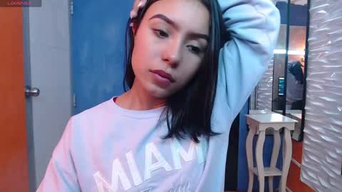 julieta_fn online show from 03/30/26, 03:46