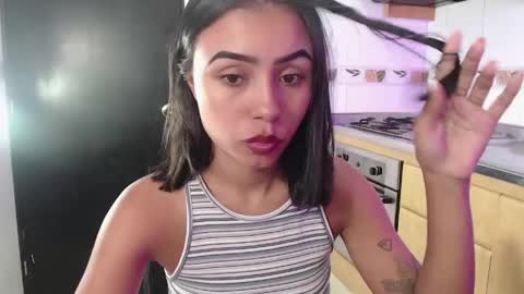 julieta_fn online show from 05/22/26, 03:17
