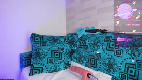 Mitchell  Independent model online show from 03/04/26, 12:38