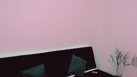 Snapshot of julieta_livee chatting on 03/02/26, 05:53 julieta_livee online show from 03/02/26, 05:53