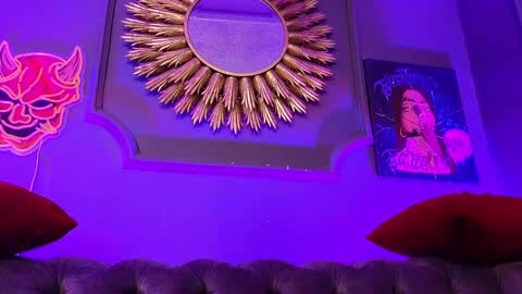  Julieta  online show from 02/11/25, 11:43