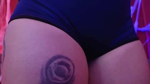  Julieta  online show from 10/18/25, 12:17