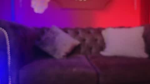  Julieta  online show from 11/13/25, 12:04