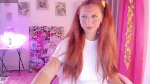 Snapshot of julietacollinss chatting on 07/12/26, 05:26 Julieta online show from 07/12/26, 05:26