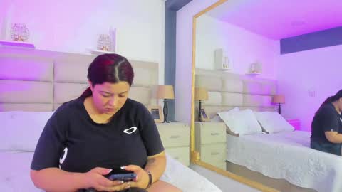 julietakane online show from 12/16/24, 02:25