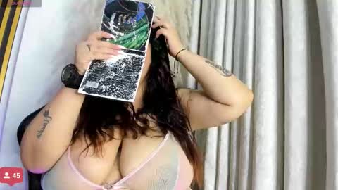 julietakane online show from 11/14/25, 04:33