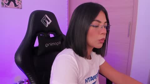 Julieta  online show from 01/20/25, 01:53