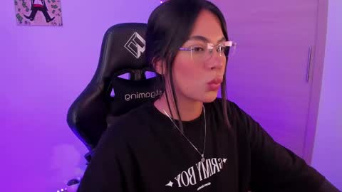 Julieta  online show from 02/16/25, 04:42