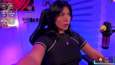 Julieta  online show from 11/13/25, 01:37