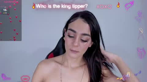 serafelle online show from 11/01/25, 11:51