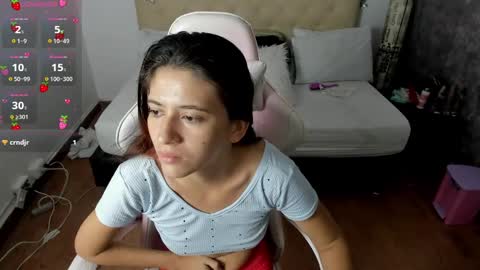 Julieth  online show from 12/17/24, 12:00